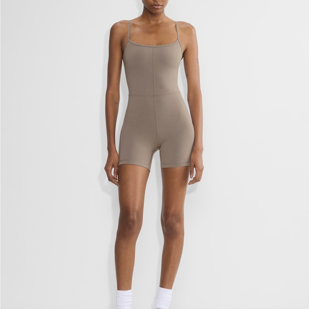 Wilfred Free Divinity 5” Romper